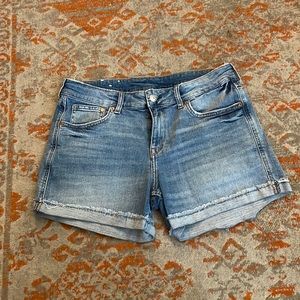 Relaxed denim shorts H&M size 10